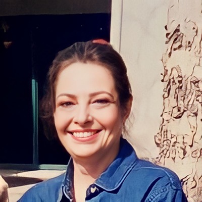 tania  benson 