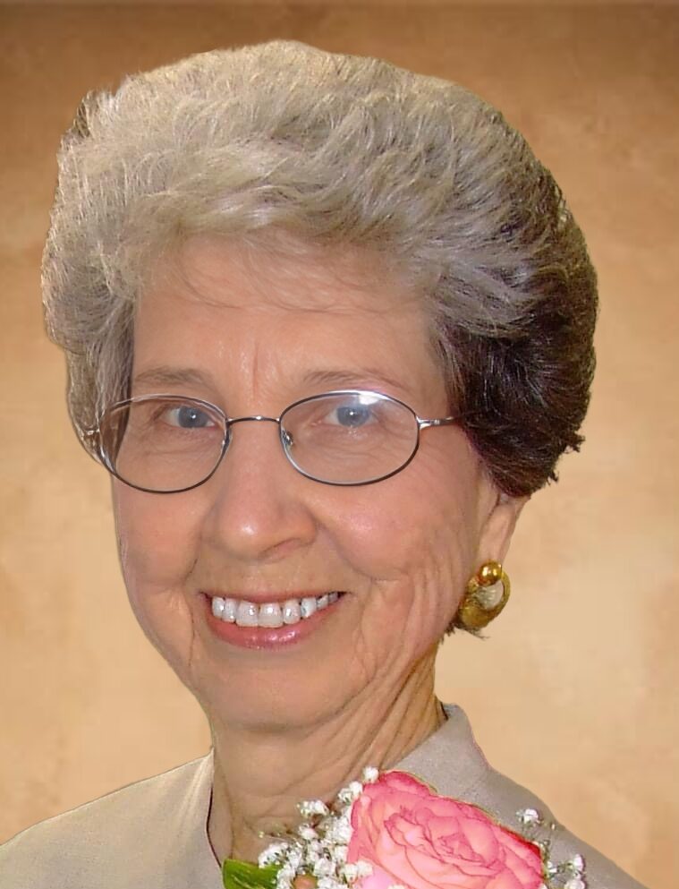 Mary E. Biddy Obituary-img