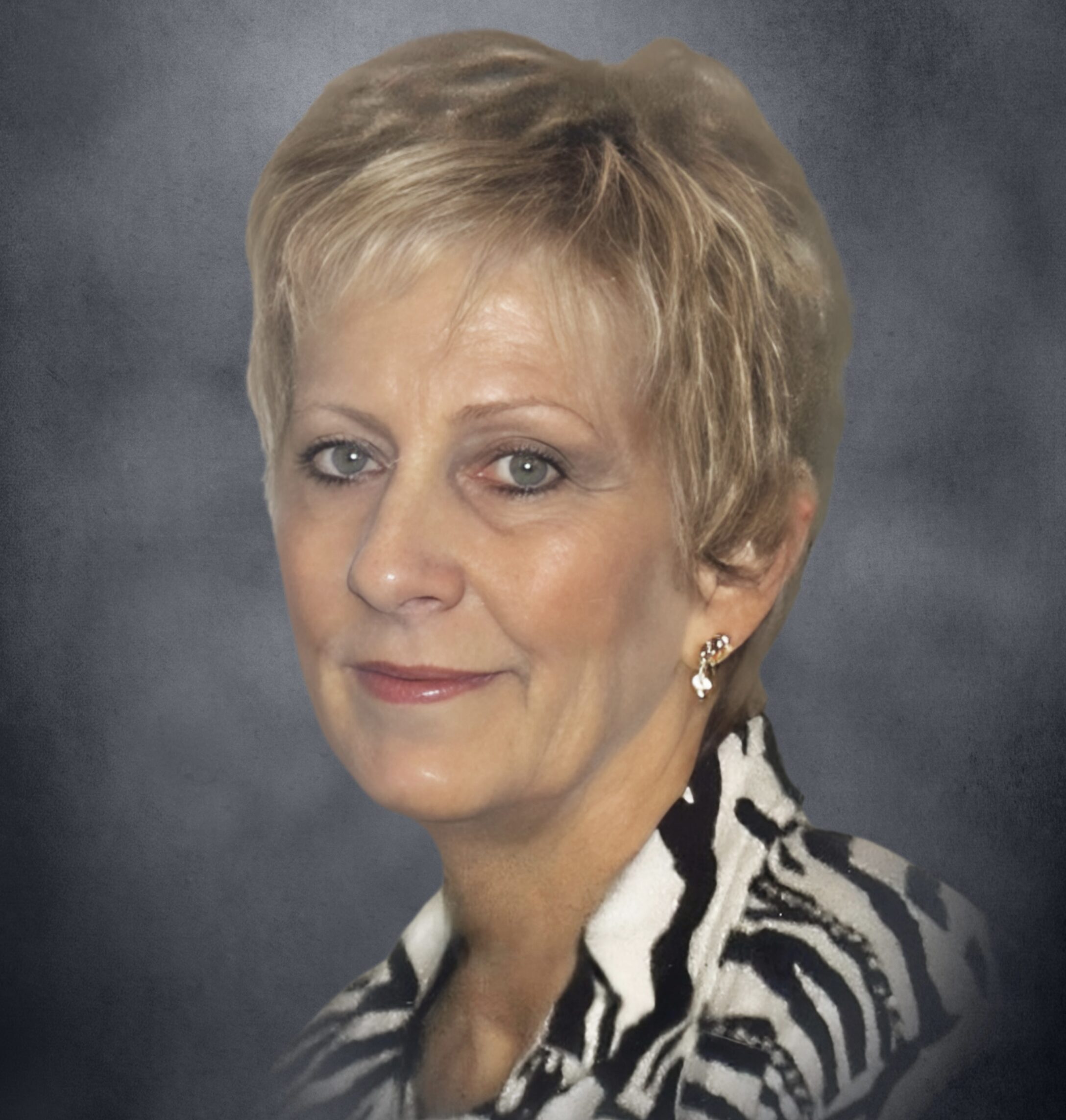 sue  follis